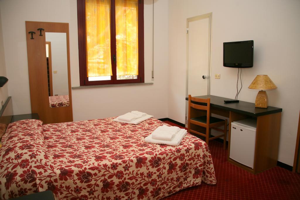 Niagara Hotel Rimini Eksteriør bilde